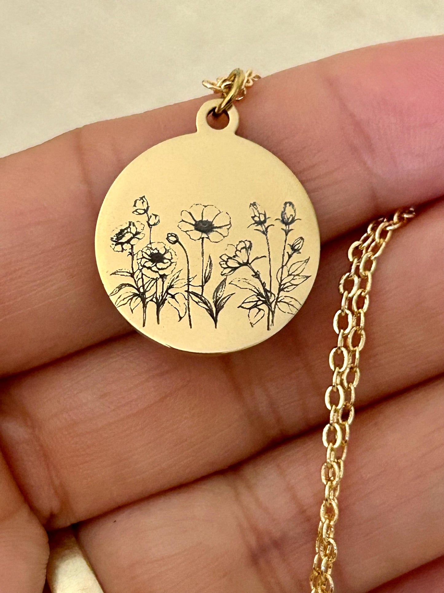Personalized Engraved Flower Necklace, 14K Gold Plated or Stainless Steel, Birthday Gift for Her, Flower Bouquet Necklace