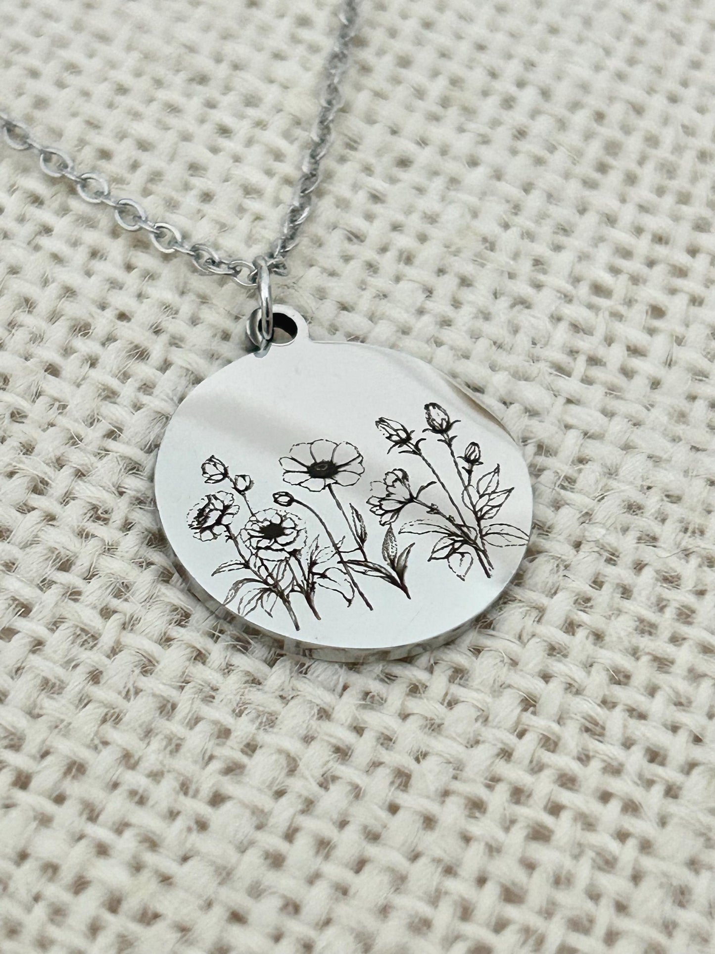 Personalized Engraved Flower Necklace, 14K Gold Plated or Stainless Steel, Birthday Gift for Her, Flower Bouquet Necklace