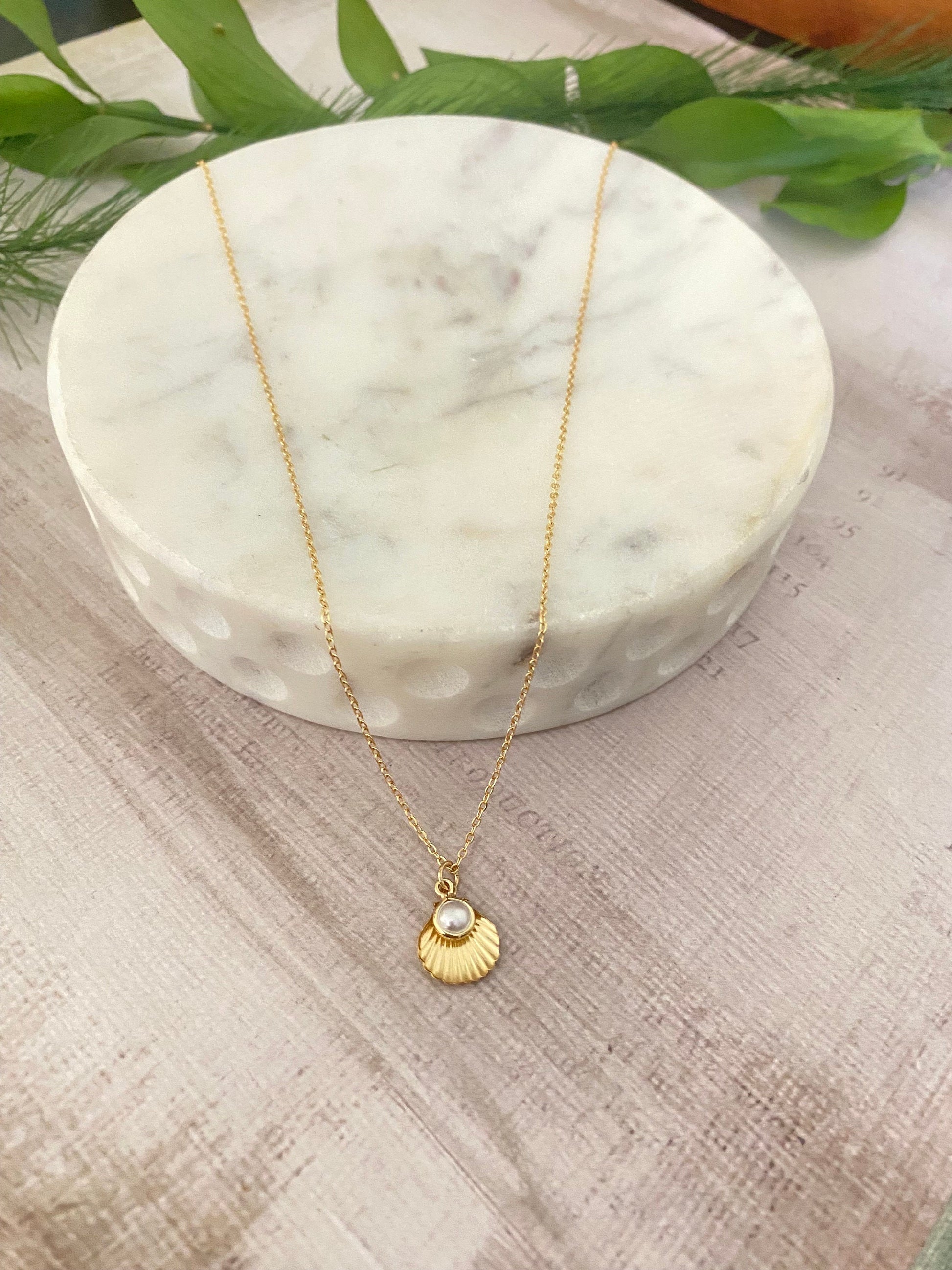 Dainty Gold Seashell and Pearl Necklace Tiny Pendant Beach Gift Sea Charms Scallop Shell Summer Jewelry 16K Gold Plated minimalist