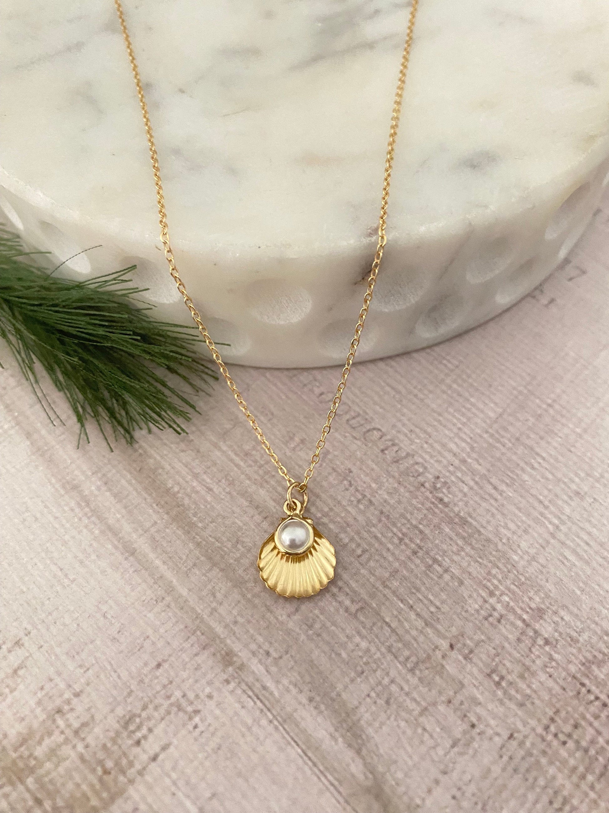 Dainty Gold Seashell and Pearl Necklace Tiny Pendant Beach Gift Sea Charms Scallop Shell Summer Jewelry 16K Gold Plated minimalist