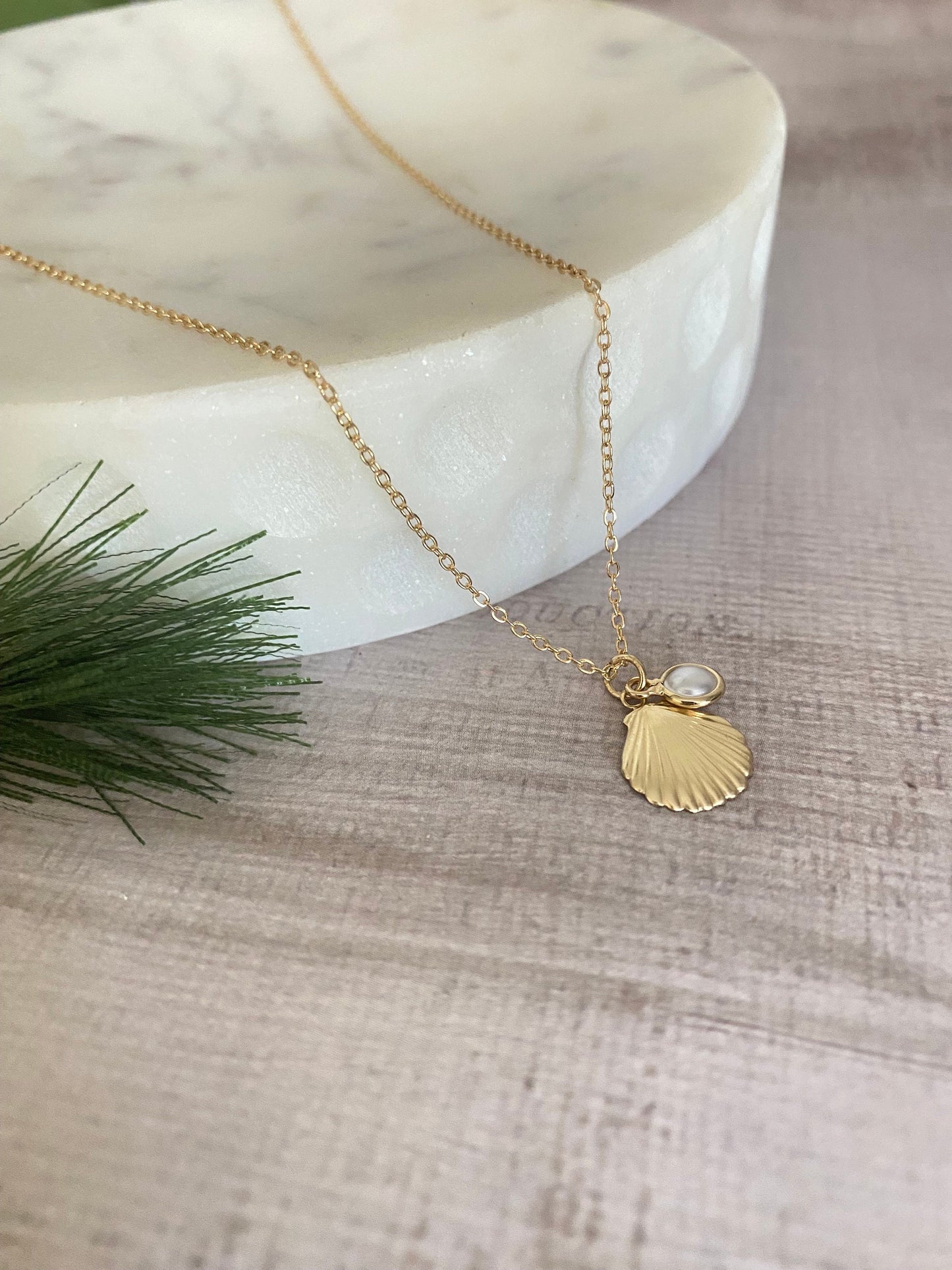 Dainty Gold Seashell and Pearl Necklace Tiny Pendant Beach Gift Sea Charms Scallop Shell Summer Jewelry 16K Gold Plated minimalist