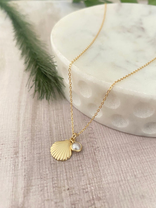 Dainty Gold Seashell and Pearl Necklace Tiny Pendant Beach Gift Sea Charms Scallop Shell Summer Jewelry 16K Gold Plated minimalist