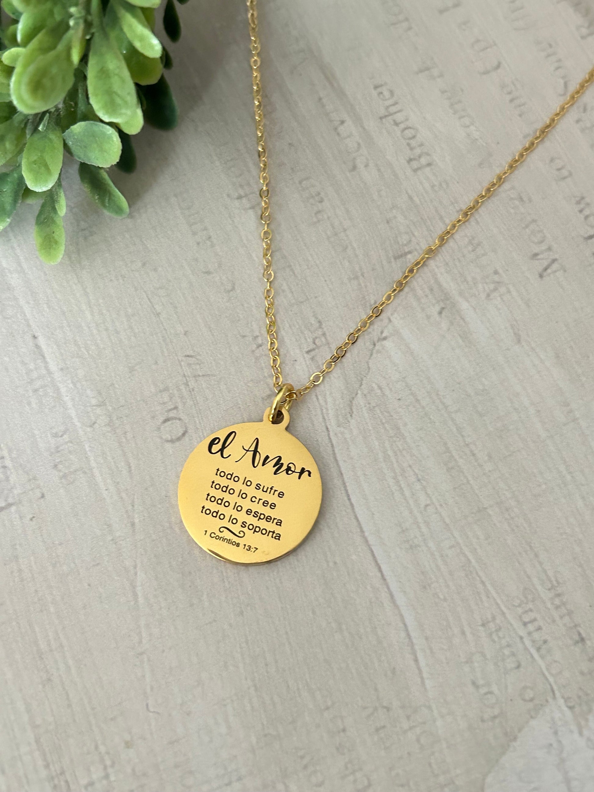 Love Never Fails Gold Necklace in Spanish, El Amor, Christian Jewelry Gifts, Scripture Necklace, Bible Verse Jewelry, Gift for Her