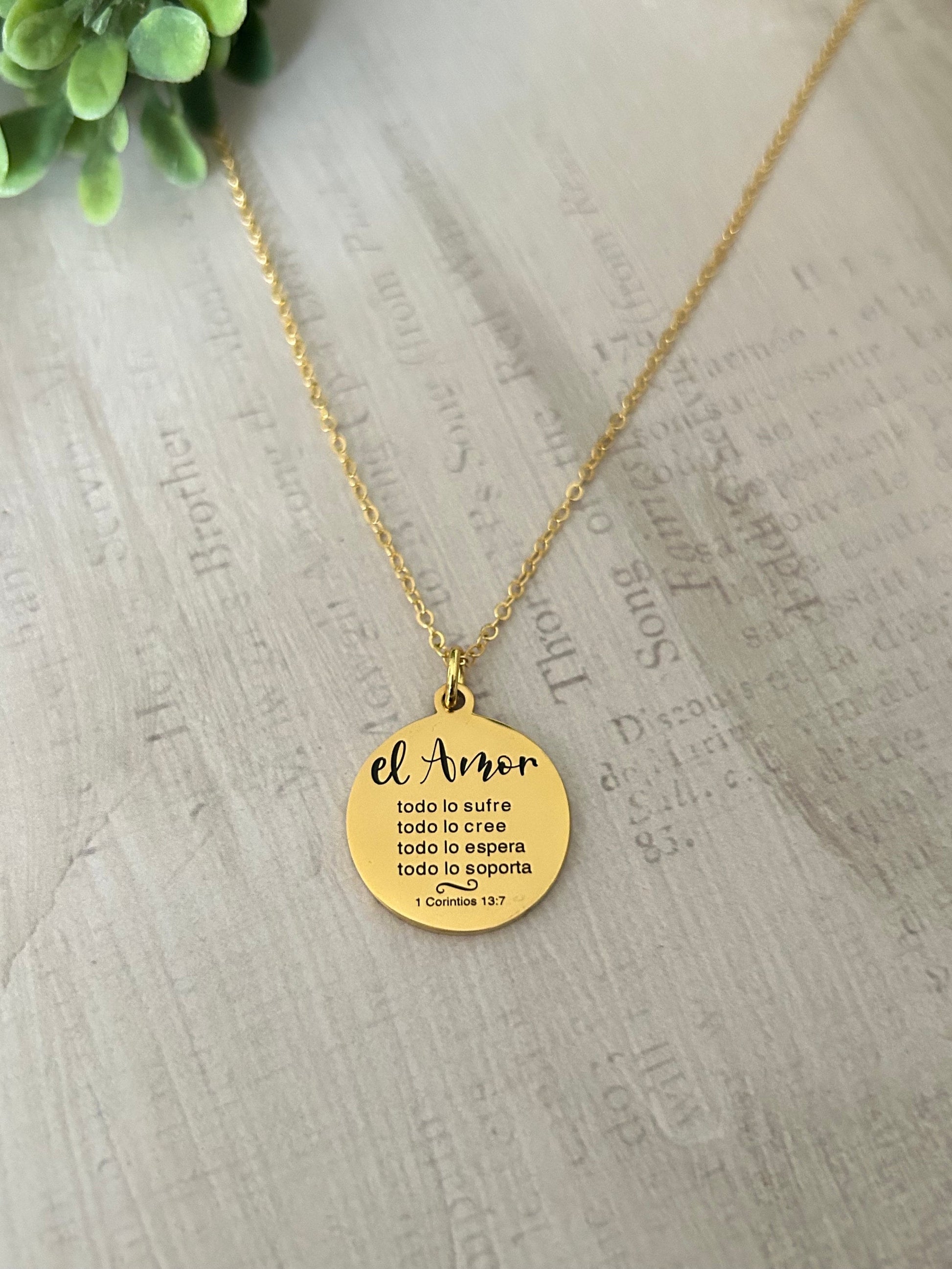 Love Never Fails Gold Necklace in Spanish, El Amor, Christian Jewelry Gifts, Scripture Necklace, Bible Verse Jewelry, Gift for Her