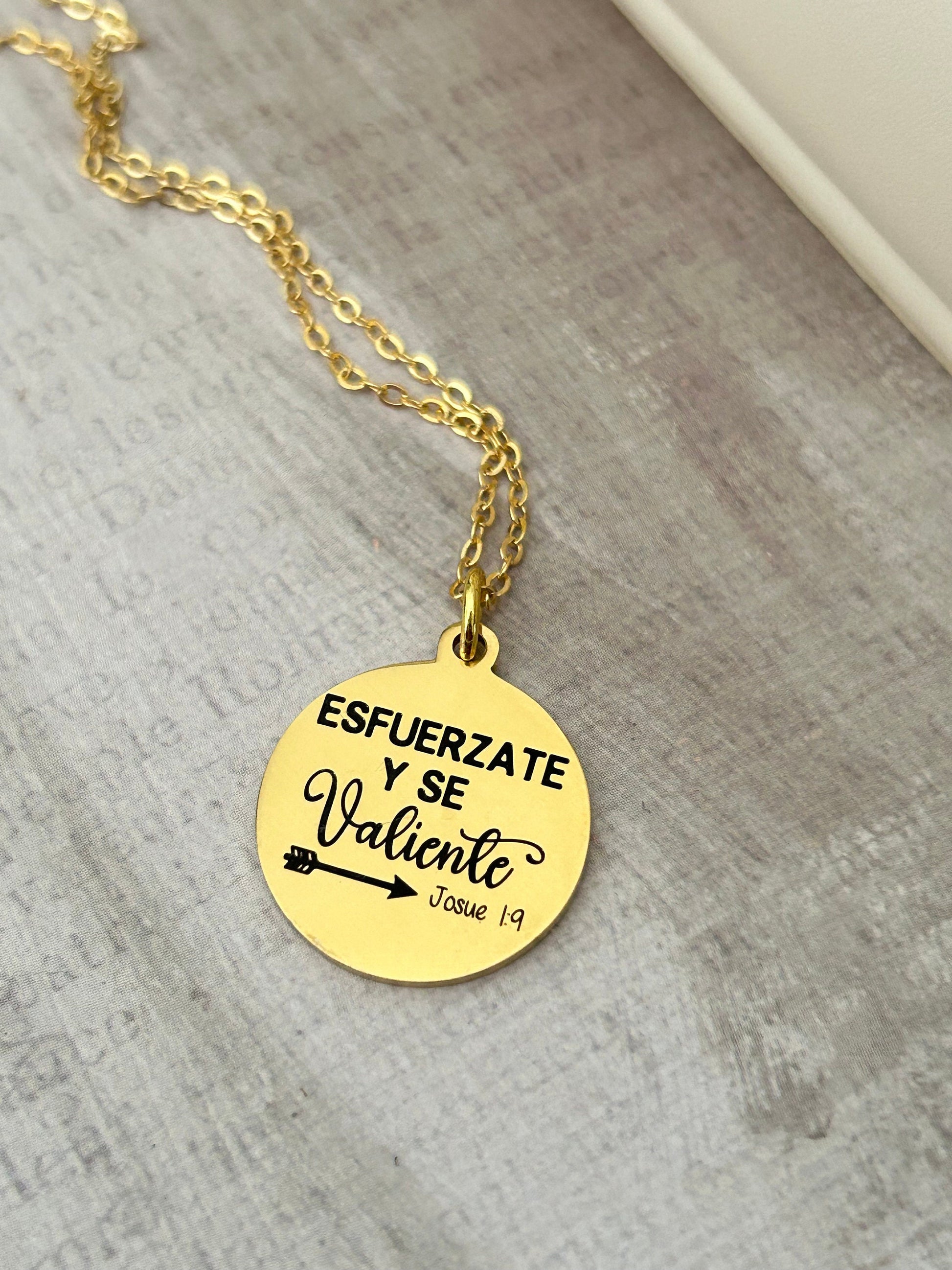 Be Strong And Courageous Gold Necklace Spanish, Esfuerzate y se Valiente, Bible Verse Charms, Christian Gifts, Scripture Jewelry, Joshua 1:9