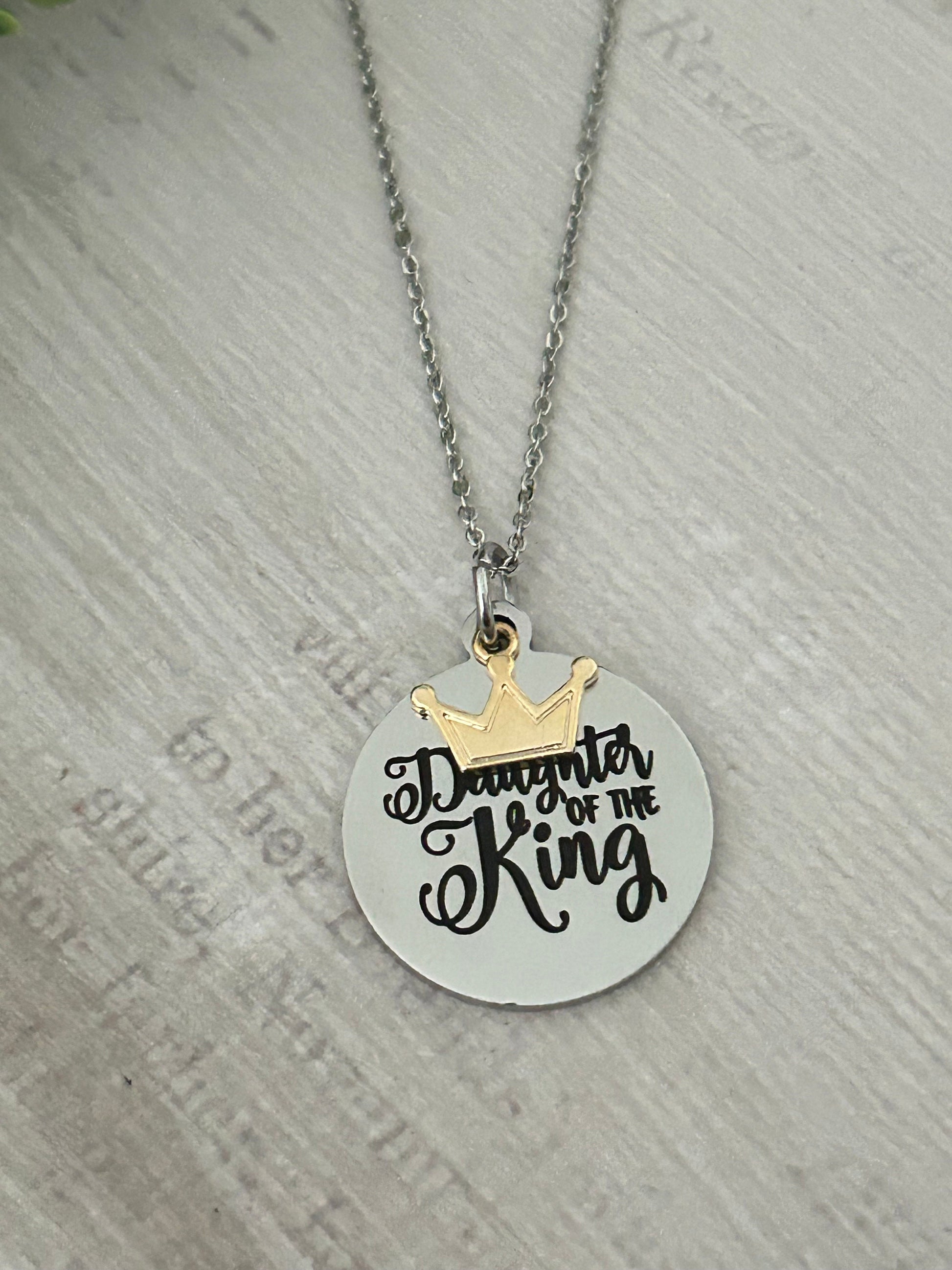 Daughter of The King Bible Verse Silver Necklace, Christian Jewelry Gifts, Scripture Quote Necklace, Gift for Daughter, Crown Charm Pendant