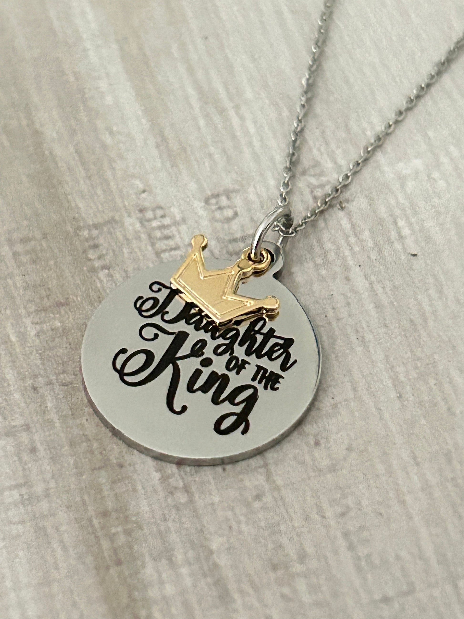 Daughter of The King Bible Verse Silver Necklace, Christian Jewelry Gifts, Scripture Quote Necklace, Gift for Daughter, Crown Charm Pendant