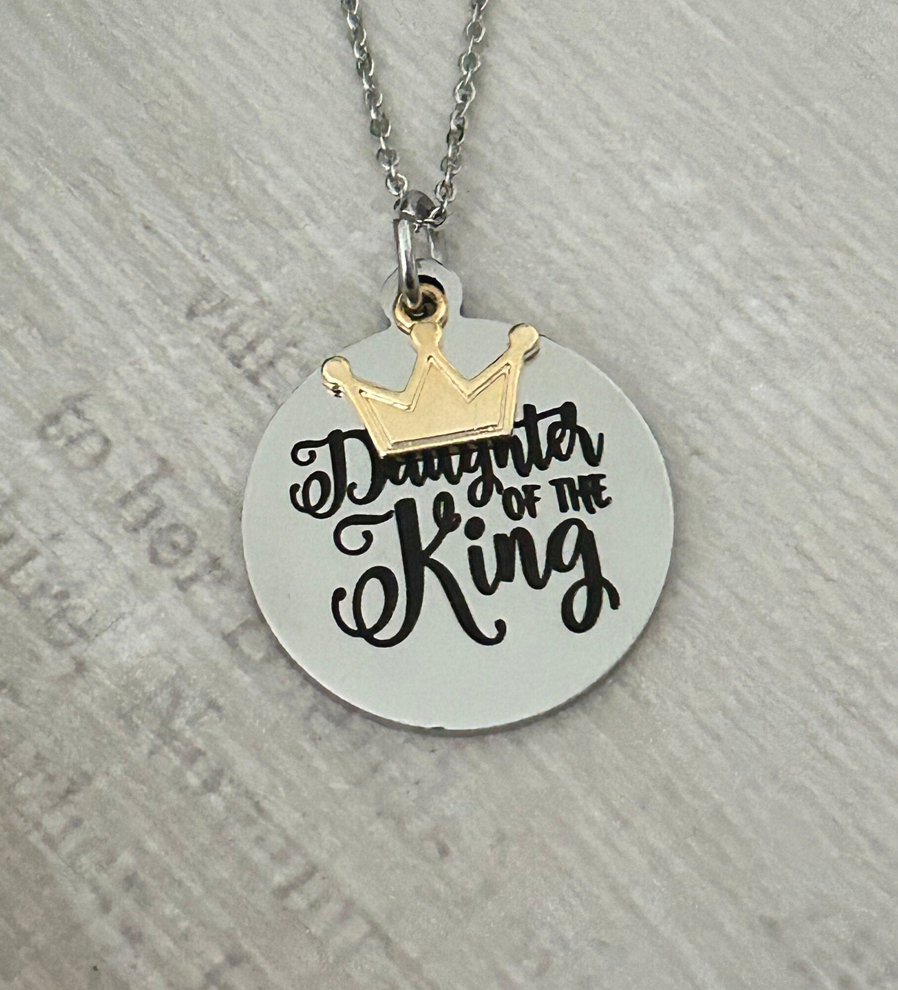 Daughter of The King Bible Verse Silver Necklace, Christian Jewelry Gifts, Scripture Quote Necklace, Gift for Daughter, Crown Charm Pendant