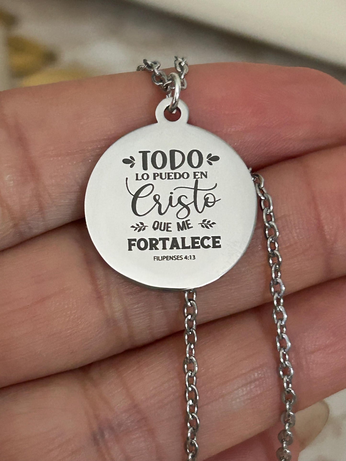 Todo Lo Puedo En Cristo Que Me Fortalece Filipenses 4:13 Cadena Cristiana Bible Verse Necklace Christian Gifts Scripture Jewelry Baptism