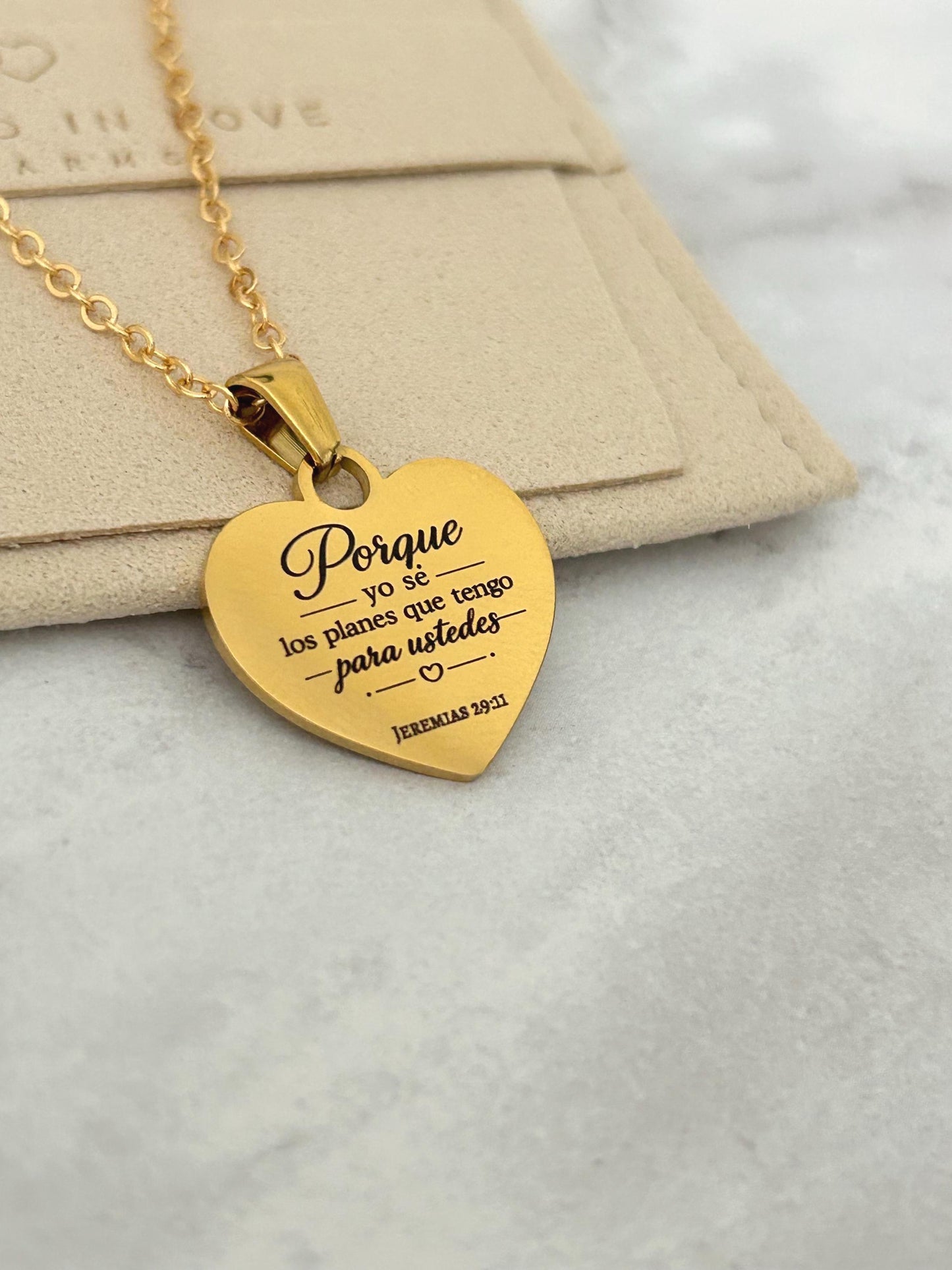 Jeremías 29:11 Necklace in Spanish | Christian Gift for Women | Gold Heart Bible Verse Necklace | Regalo Cristiano para Mujer, Faith Jewelry