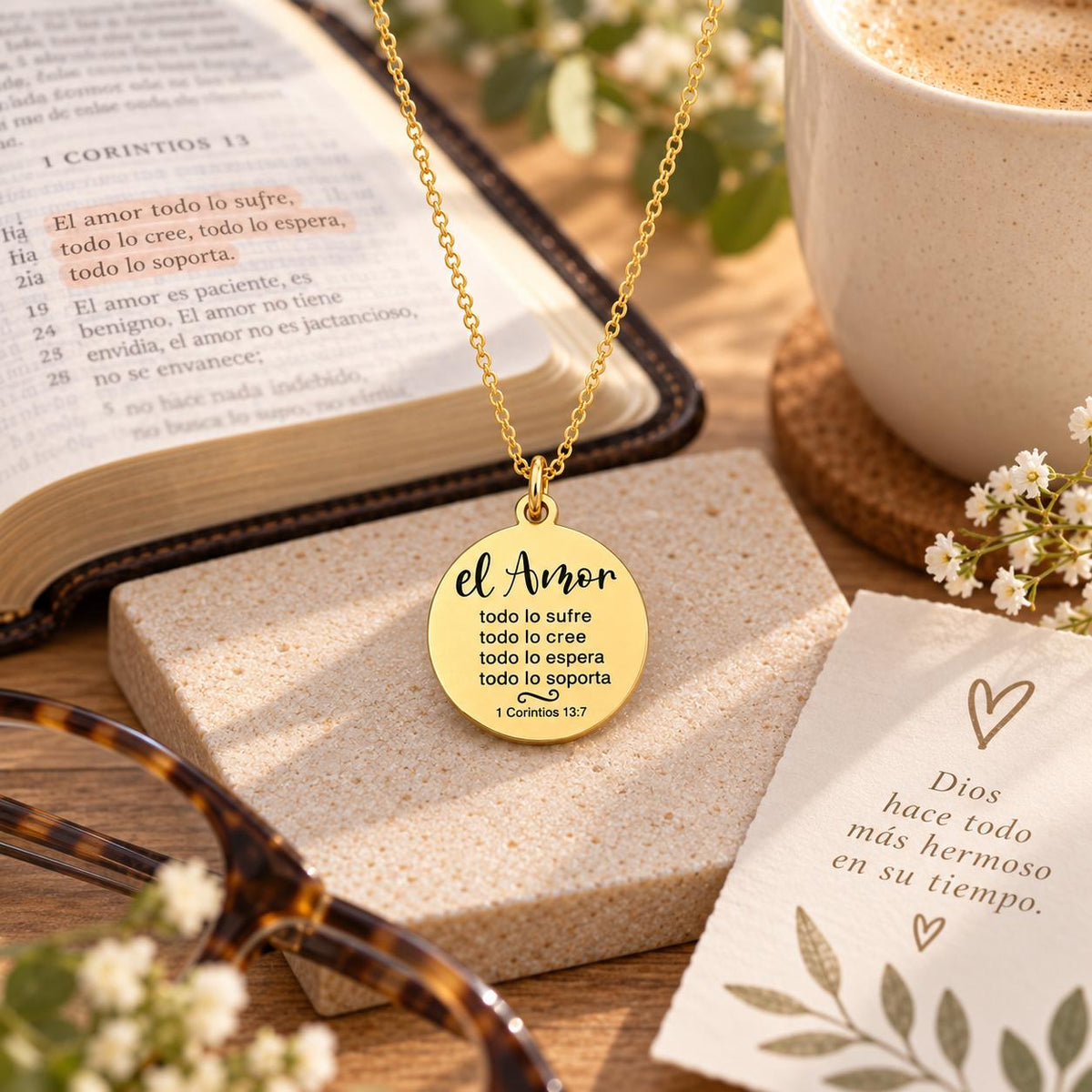 1 Corinthians 13:7 Gold Necklace - Spanish Christian Gift